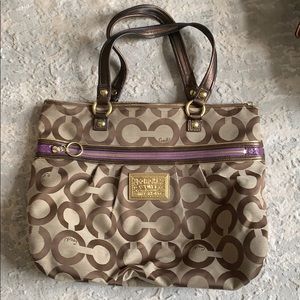 Coach shoulder bag